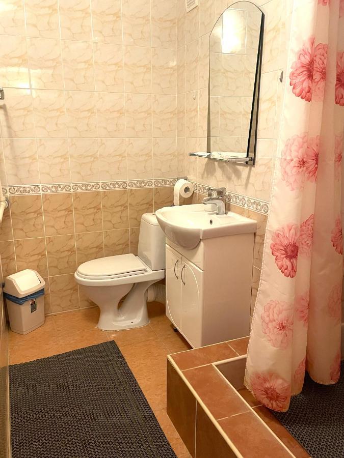 Riverside Motel Γιέλγκαβα Εξωτερικό φωτογραφία