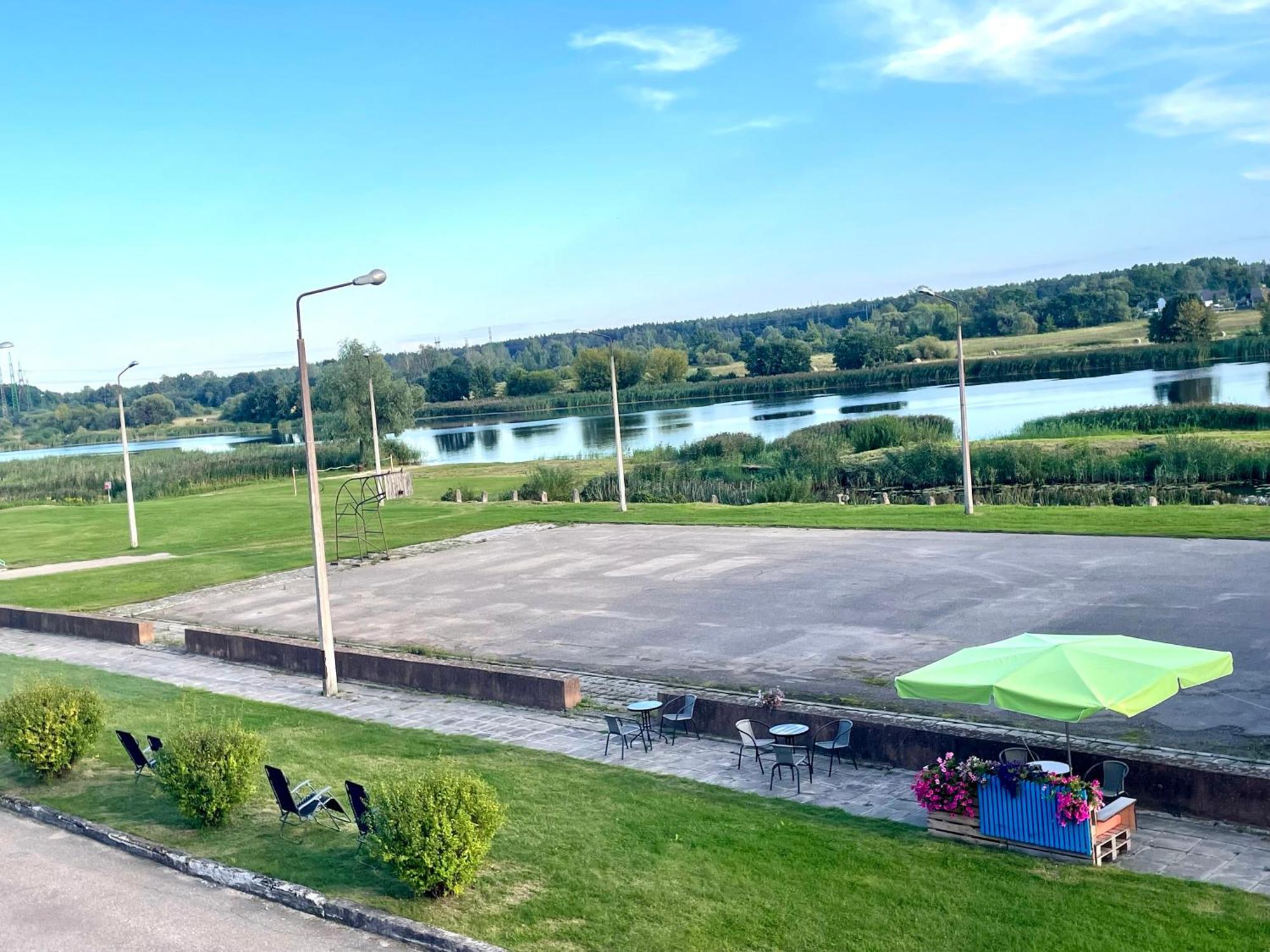 Riverside Motel Γιέλγκαβα Εξωτερικό φωτογραφία